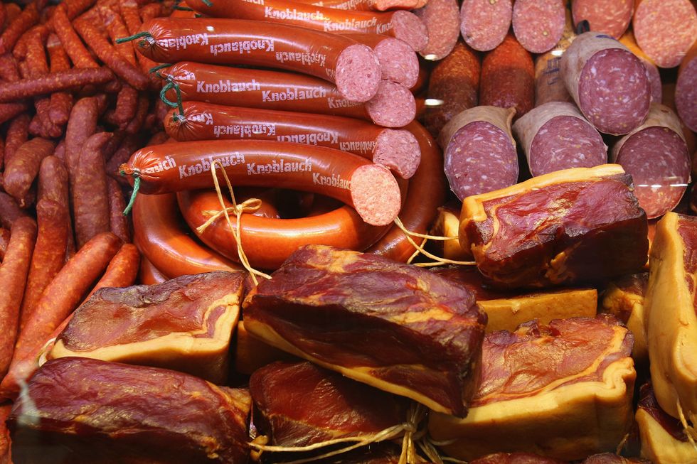 Food, Ingredient, Sausage, Meat, Cervelat, Italian sausage, Chorizo, Salchichón, Morteau sausage, Knackwurst, 