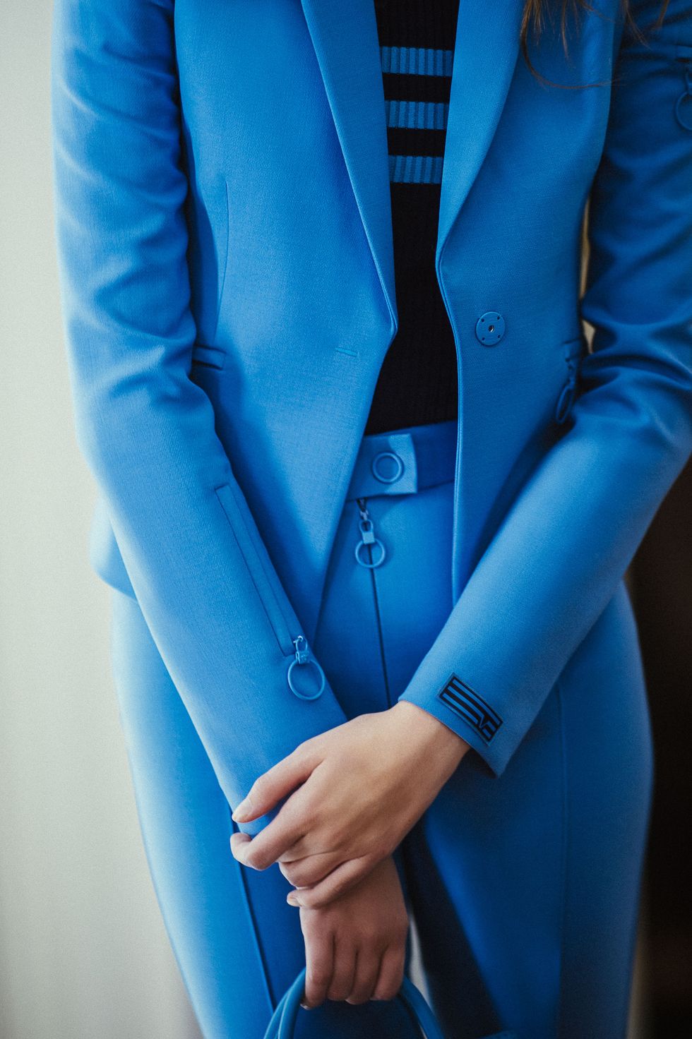 Blue, Sleeve, Collar, Joint, Electric blue, Blazer, Cobalt blue, Azure, Button, Pocket, 