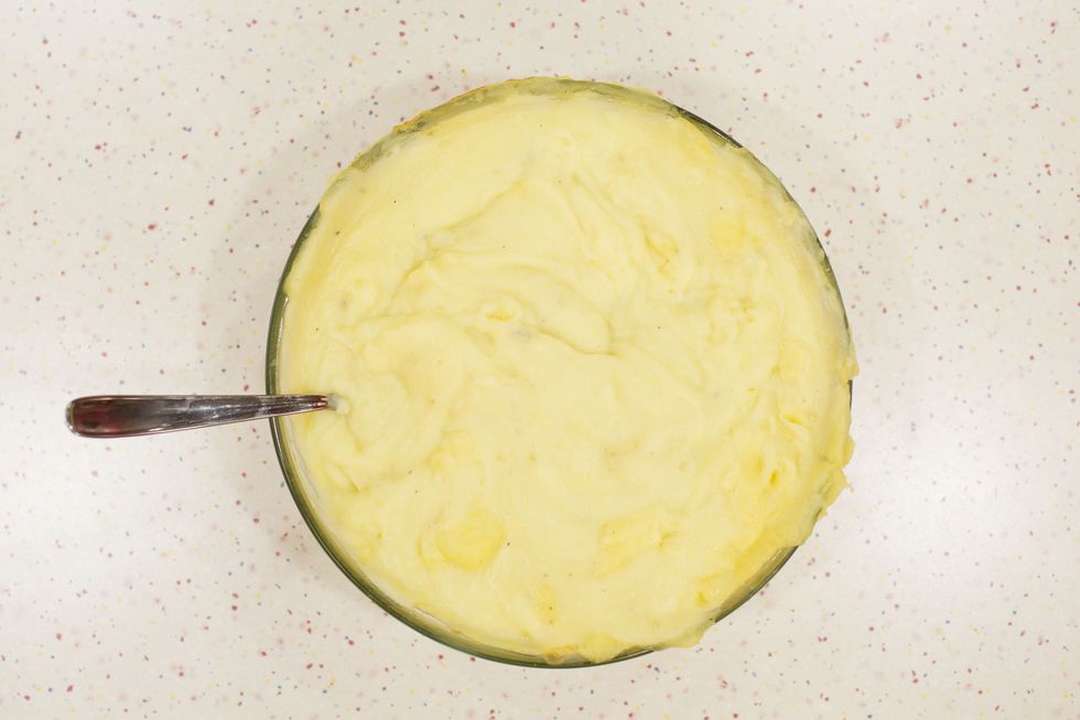Yellow, Food, Kitchen utensil, Crème anglaise, Staple food, Recipe, Dairy, 