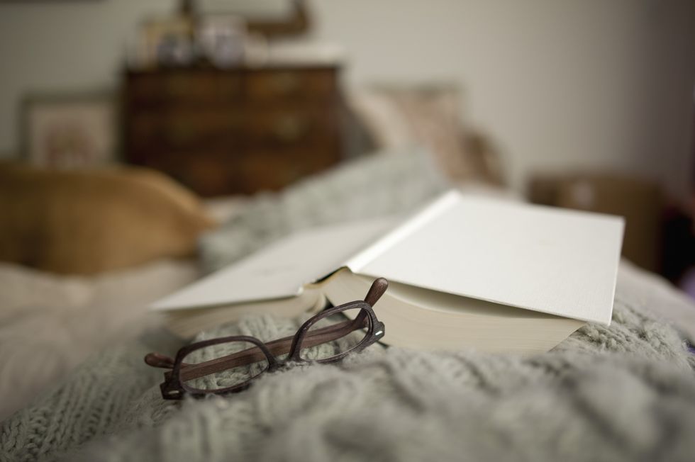 Glasses, Room, Table, Furniture, Hand, House, Paper, 