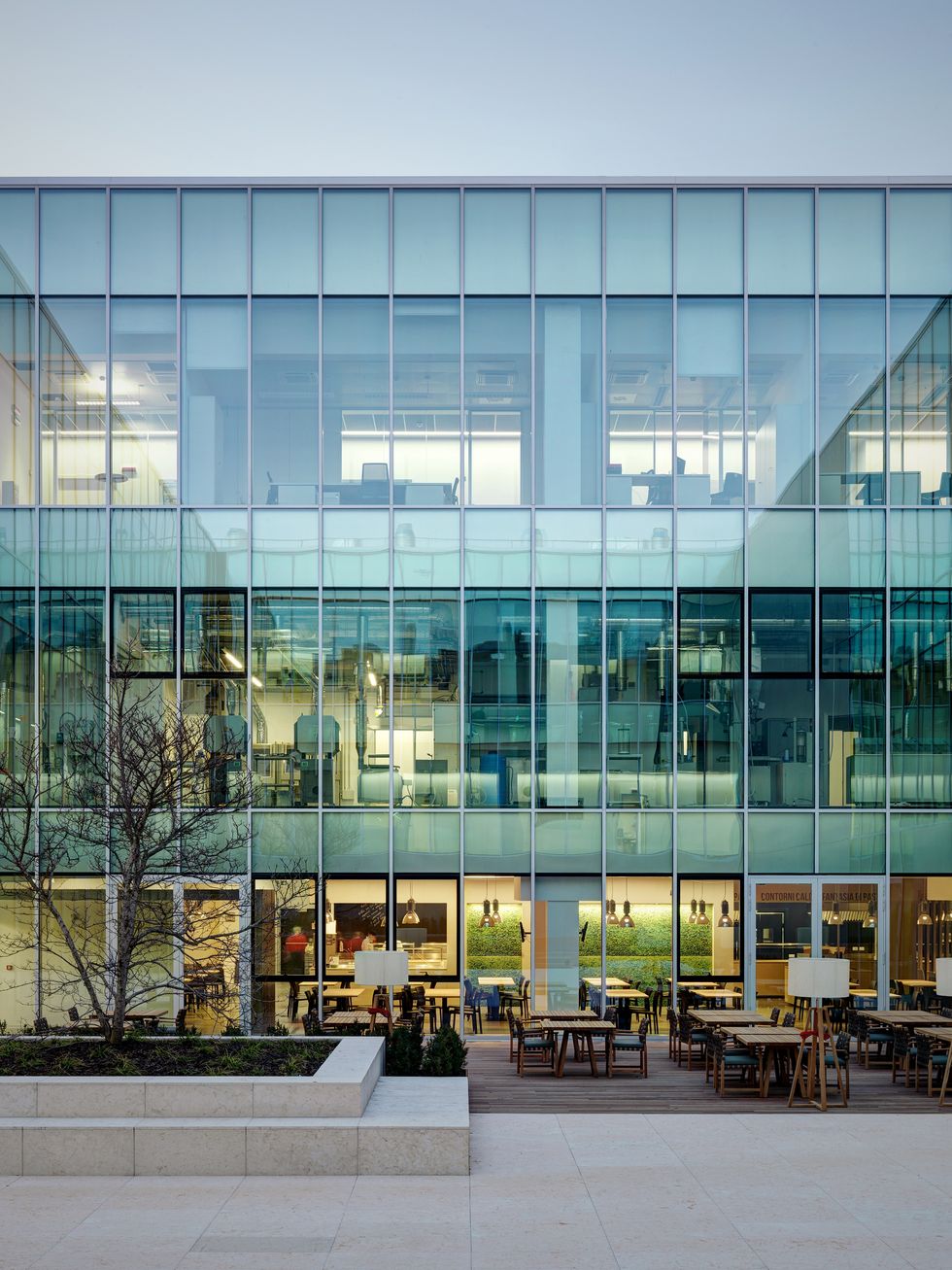 Commercial building, Glass, Facade, Headquarters, Mixed-use, Transparent material, Corporate headquarters, Hotel, Outdoor furniture, Company, 