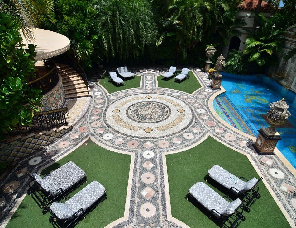 Versace Mansion pool