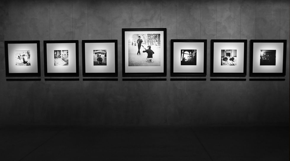 Black, Black-and-white, Exhibition, Art exhibition, Monochrome photography, Art gallery, Monochrome, Visual arts, Art, Tourist attraction, 