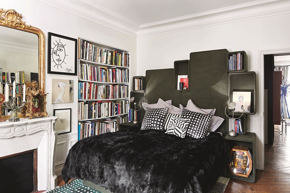 Furniture, Room, Bed, Bookcase, Bedroom, Interior design, Property, Shelving, Shelf, Bed sheet, 