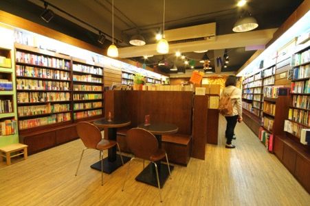 Public library, Library, Building, Bookselling, Bookcase, Retail, Interior design, Furniture, Book, Flooring, 