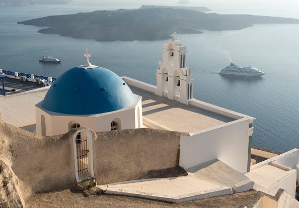 Coastal and oceanic landforms, Dome, Dome, Coast, Watercraft, Roof, Island, Inlet, Place of worship, Finial, 