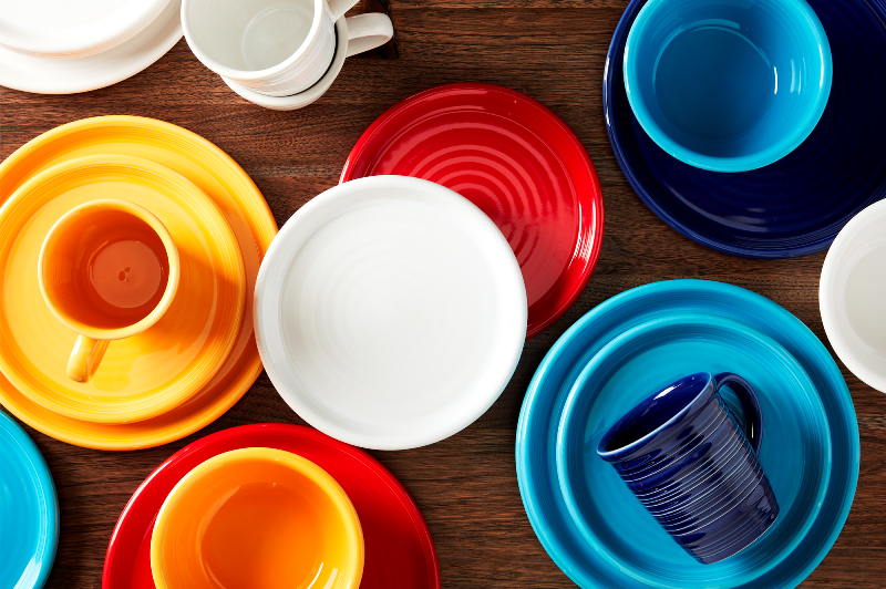 Serveware, Dishware, Colorfulness, Tableware, Porcelain, Orange, Drinkware, Paint, Aqua, Plate, 