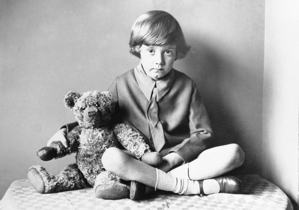 Christopher Robin Milne與他的熊娃娃