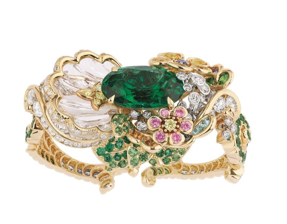 Jewellery, Fashion accessory, Emerald, Gemstone, Body jewelry, Ruby, Diamond, Engagement ring, Ring, Crystal, 