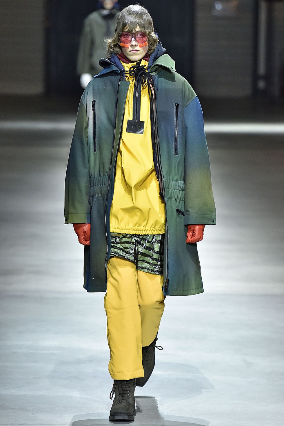 Fashion, Runway, Fashion show, Clothing, Outerwear, Yellow, Fashion model, Human, Winter, Street fashion, 