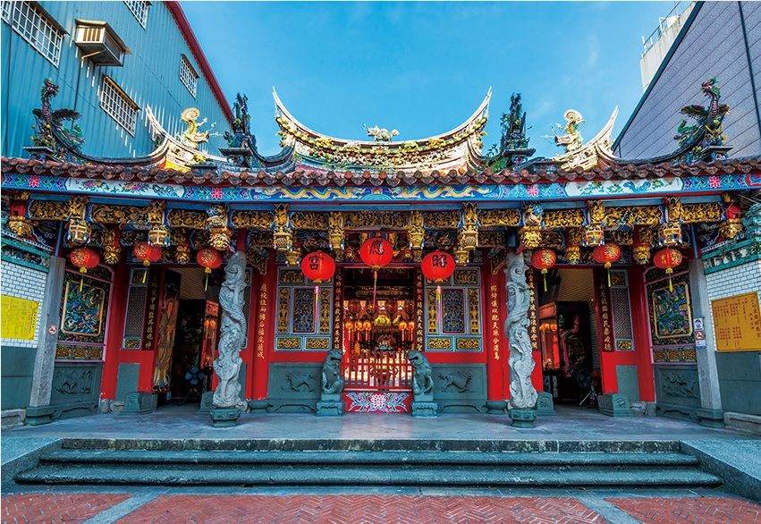 Chinese architecture, Landmark, Place of worship, Architecture, Temple, Shrine, Building, Sky, Temple, Leisure, 