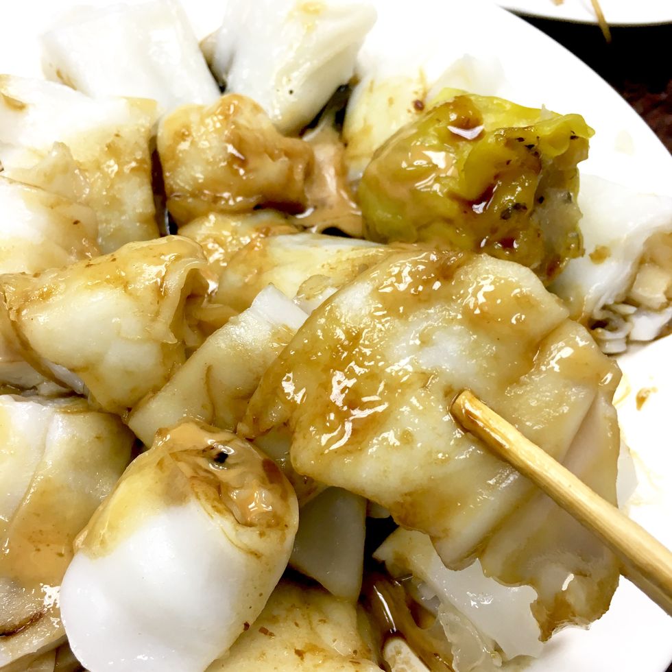 Dish, Food, Cuisine, Ingredient, Yakitori, Produce, Skewer, Xiaochi, Rice noodle roll, Meat, 