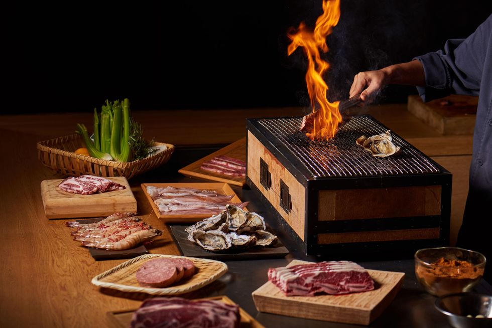 Food, Kobe beef, Cuisine, Dish, Meat, Red meat, Rib eye steak, Yakiniku, Flesh, Venison, 