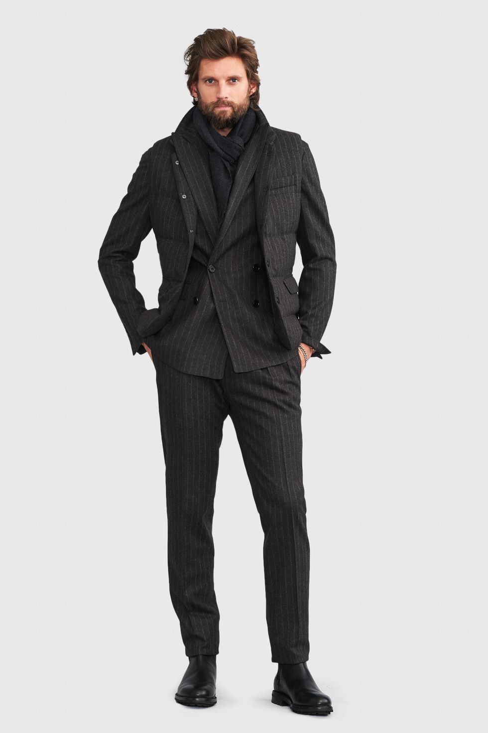 Suit, Clothing, Standing, Formal wear, Outerwear, Tuxedo, Blazer, Human, Jacket, Trousers, 