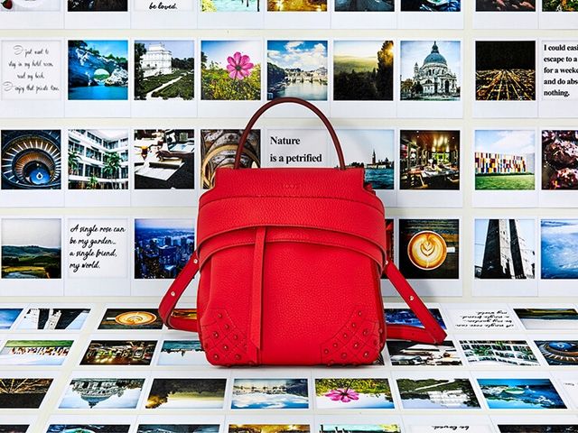 Bag, Handbag, Product, Fashion accessory, Luggage and bags, Shoulder bag, Messenger bag, Material property, Font, Travel, 
