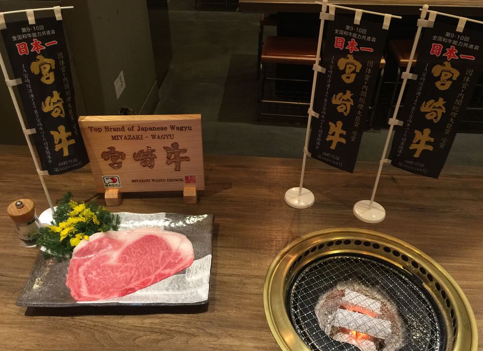 Food, Cuisine, Dish, Kobe beef, Japanese cuisine, Comfort food, 