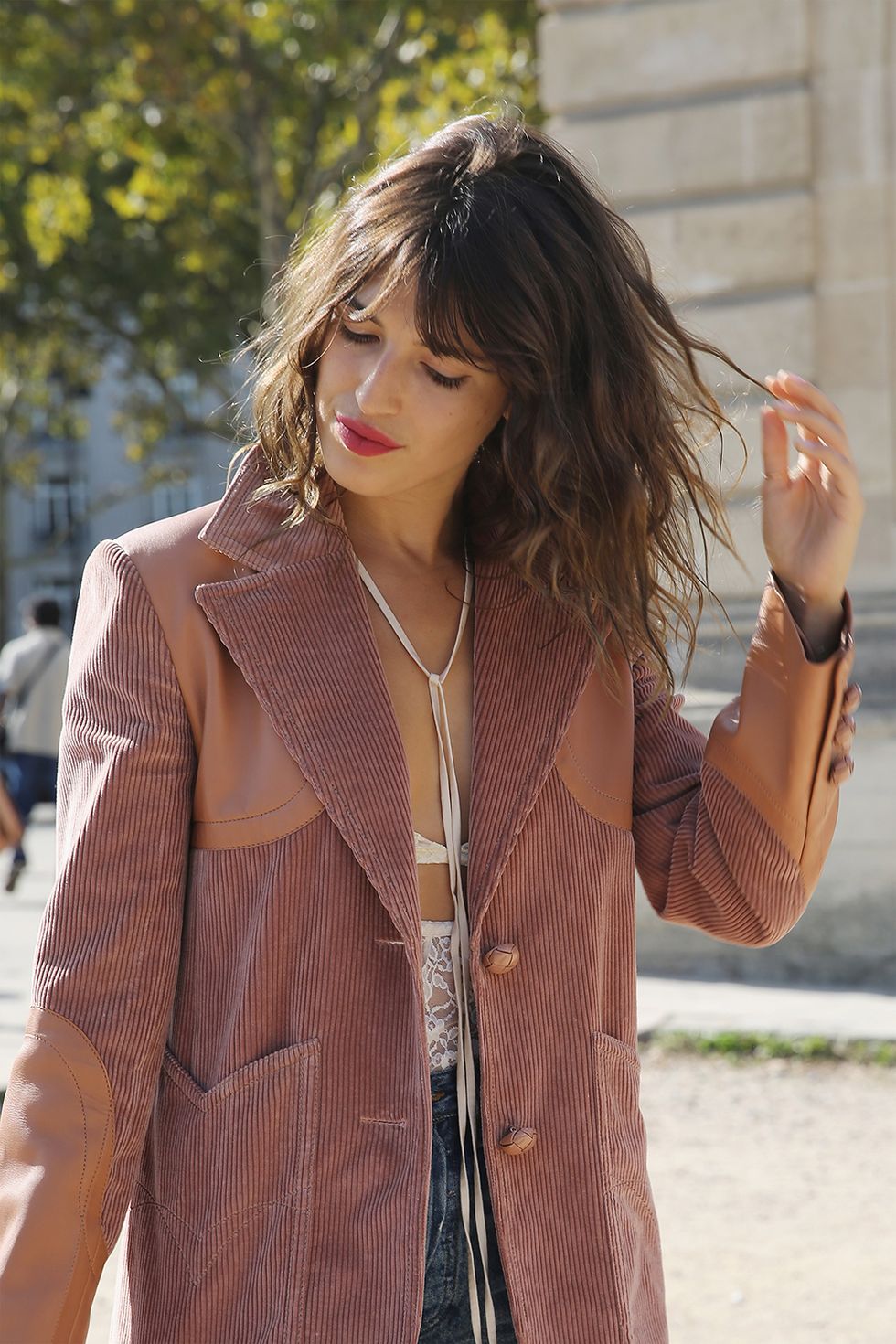 Clothing, Leather, Street fashion, Outerwear, Jacket, Beauty, Leather jacket, Brown, Fashion, Beige, 
