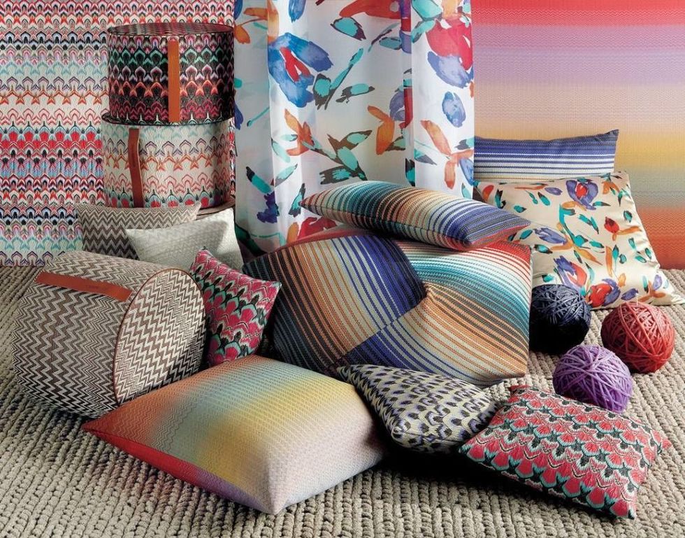 Cushion, Throw pillow, Pillow, Textile, Pattern, Crochet, Furniture, Patchwork, Room, Wool, 