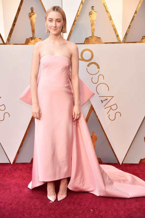 Red carpet, Carpet, Dress, Clothing, Pink, Flooring, Gown, Shoulder, Hairstyle, Fashion, 