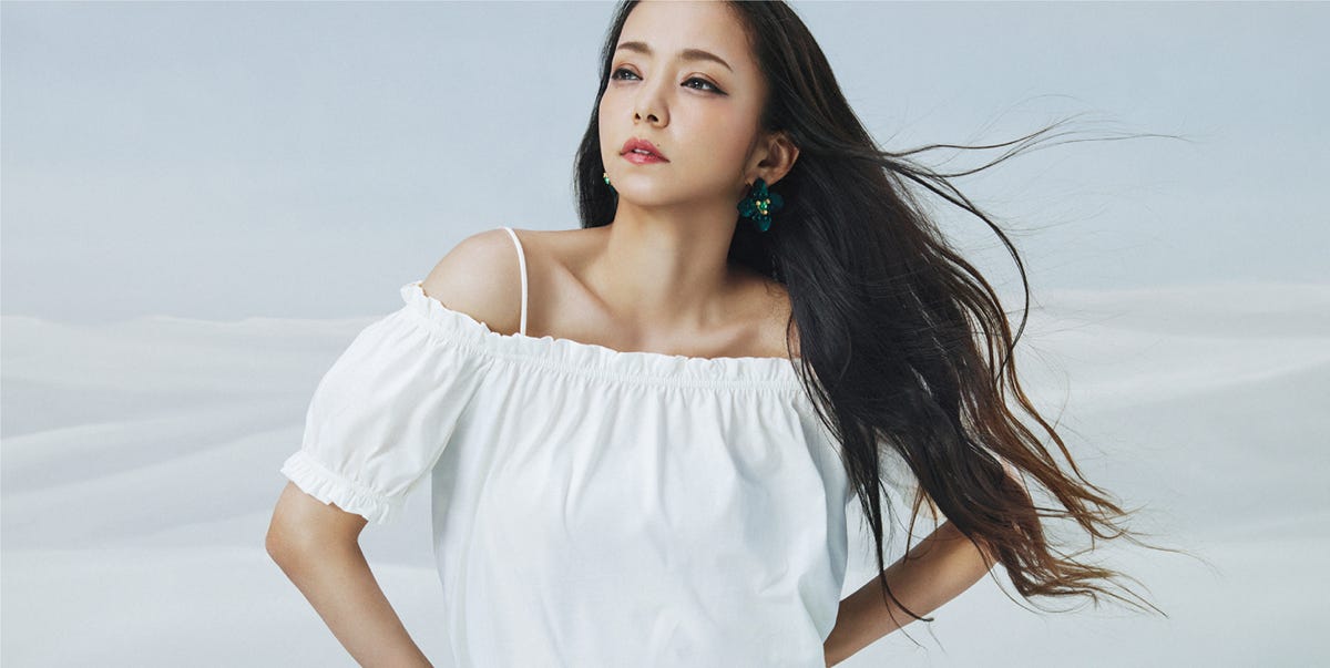 美哭 安室奈美惠x H M完整版時尚大片曝光 撩髮燦笑根本少女