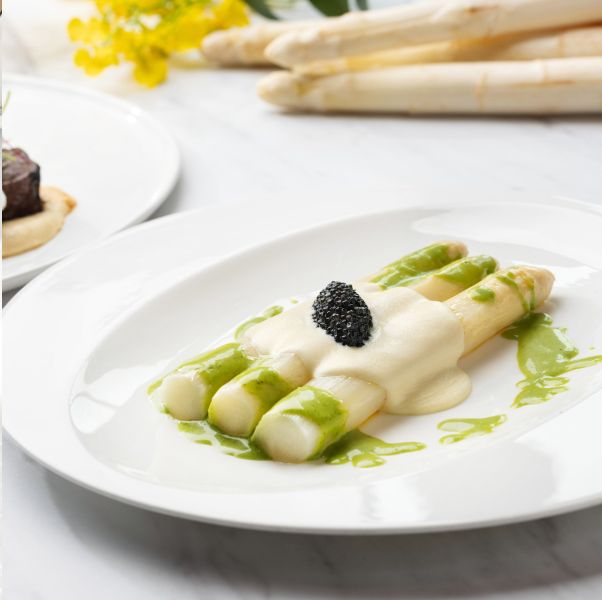 米其林推薦餐廳bencotto推出「春季白蘆筍」套餐