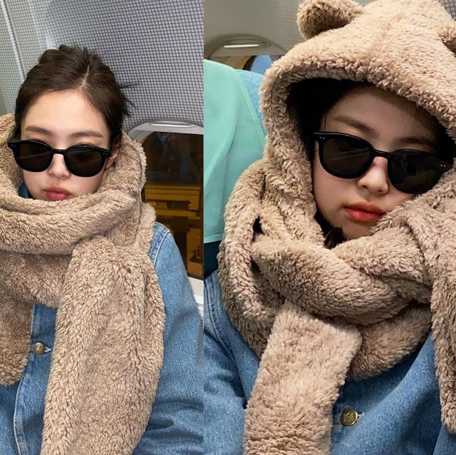 Blackpink Jennie 珍妮小熊 機場穿搭太萌成熱搜 看完也想買泰迪熊圍巾了 Blackpink Jennie 珍妮小熊 機場穿搭太萌成熱搜 看完也想買泰迪熊圍巾了
