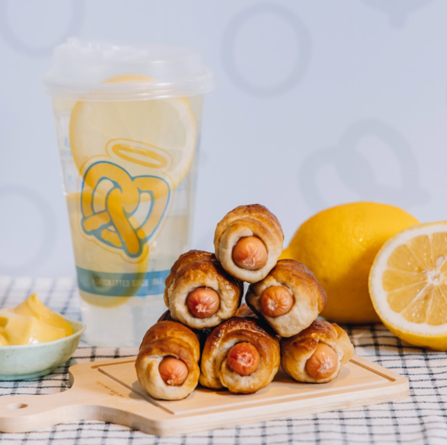 Auntie Anne's蝴蝶餅第二間分店來拉!開賣粉絲最期待的「迷你熱狗」開幕優惠好康千萬別錯過
