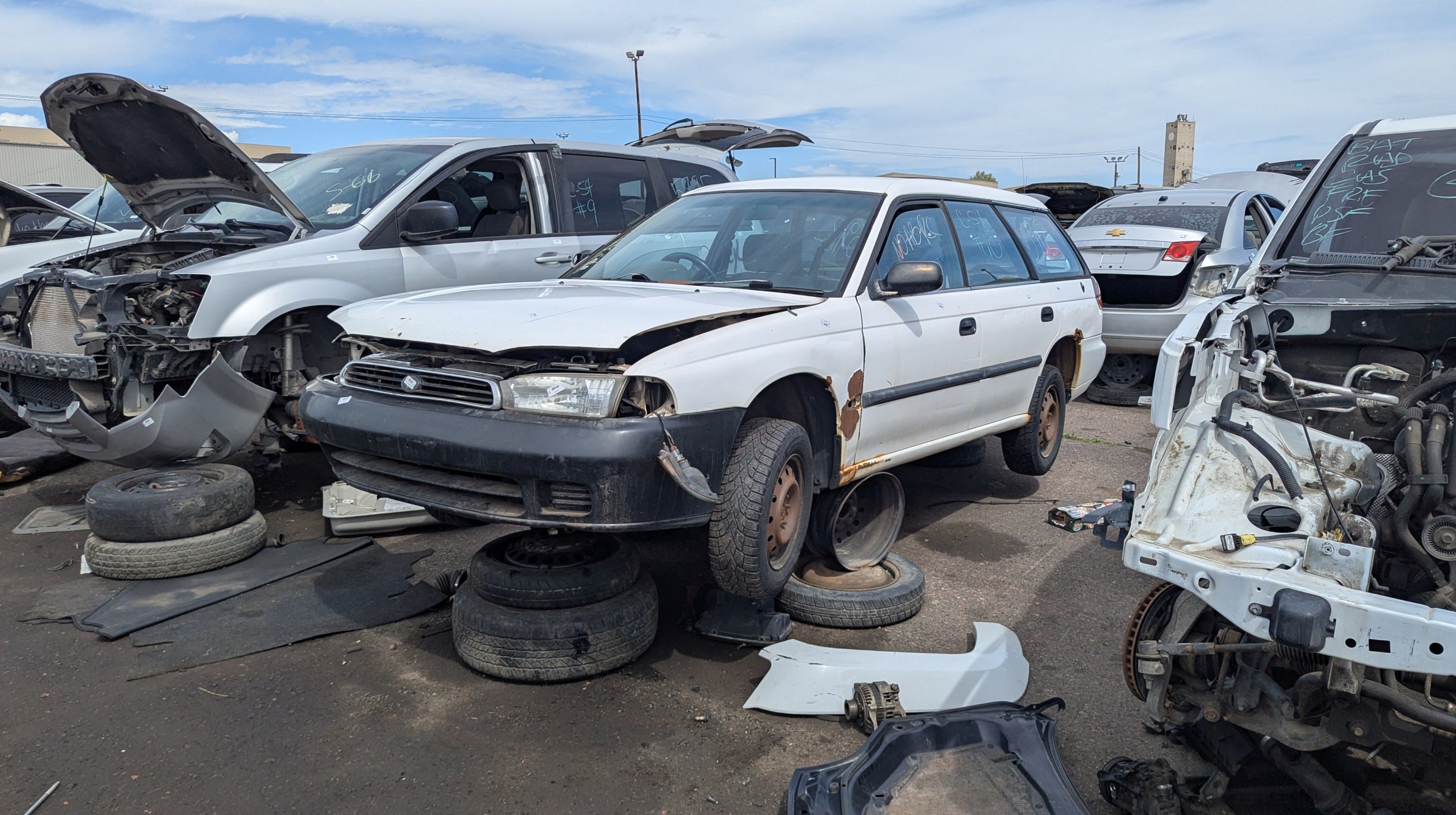 1999 Subaru Legacy RHD Wagon with 431k Miles Is Junkyard Treasure