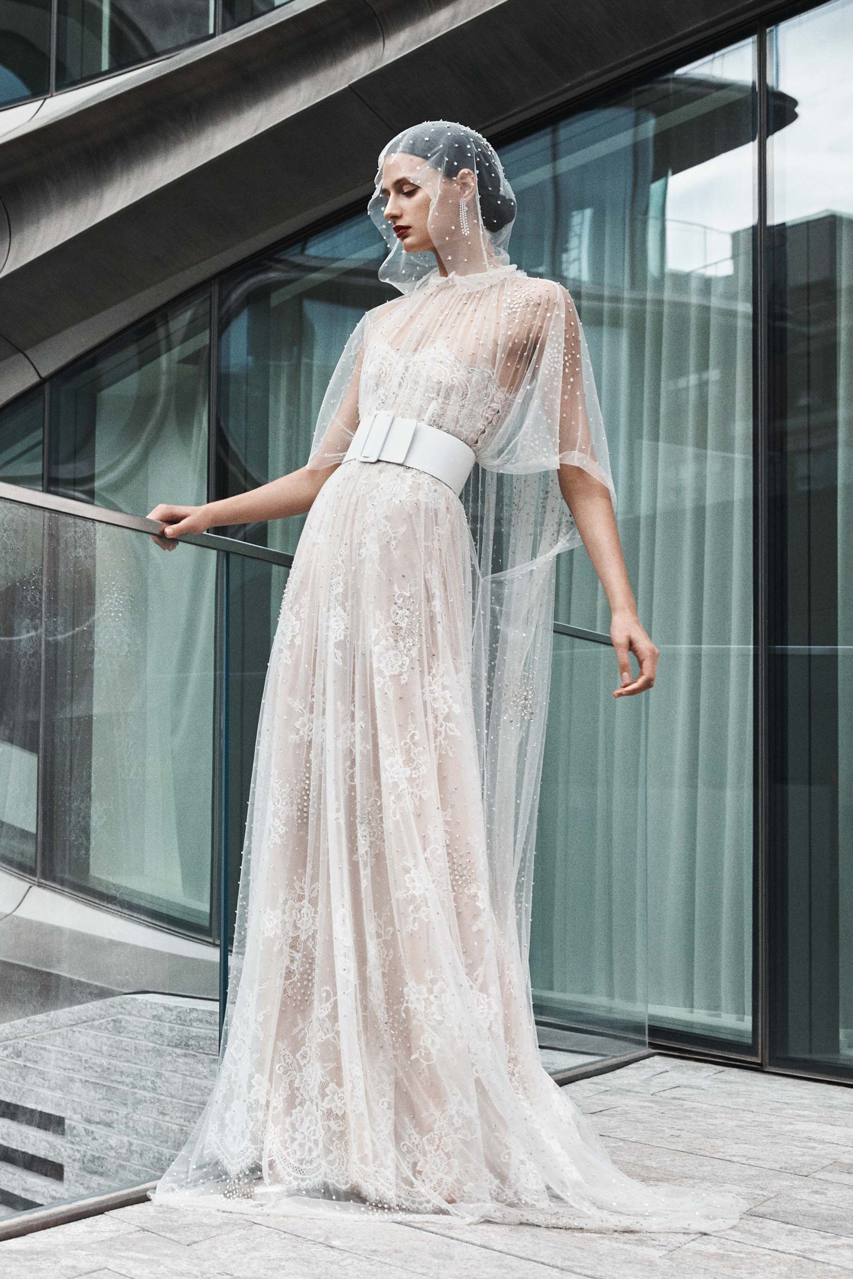 wedding dresses for october 2019