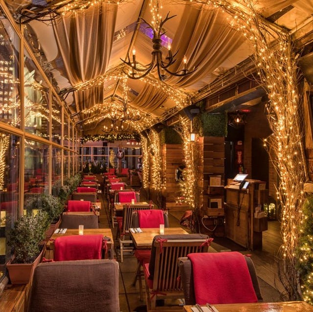 14 Best Christmas Bars In Nyc Best Holiday Bars In New