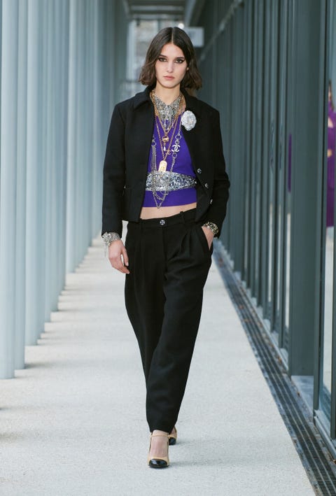 Chanel’s Métiers d’Art Show Brings Artists Together Once More