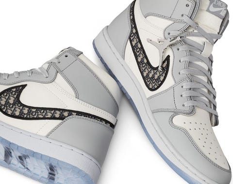 Air Jordan 1 High Og Dior ディオールとナイキの初コラボスニーカー Air Jordan 1 High Og Dior ディオールとナイキの初コラボスニーカー