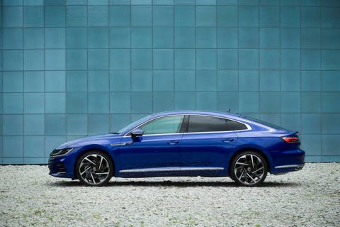 フォルクスワーゲンの魅力が詰まったエレガントなプレミアムモデル 新型 アルテオン フォルクスワーゲンの魅力が詰まったエレガントなプレミアムモデル 新型 アルテオン
