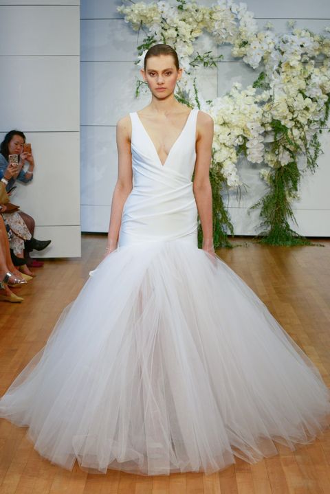 Gown, Wedding dress, Clothing, Dress, Bridal clothing, Bridal party dress, Fashion model, Shoulder, Bride, Photograph, 