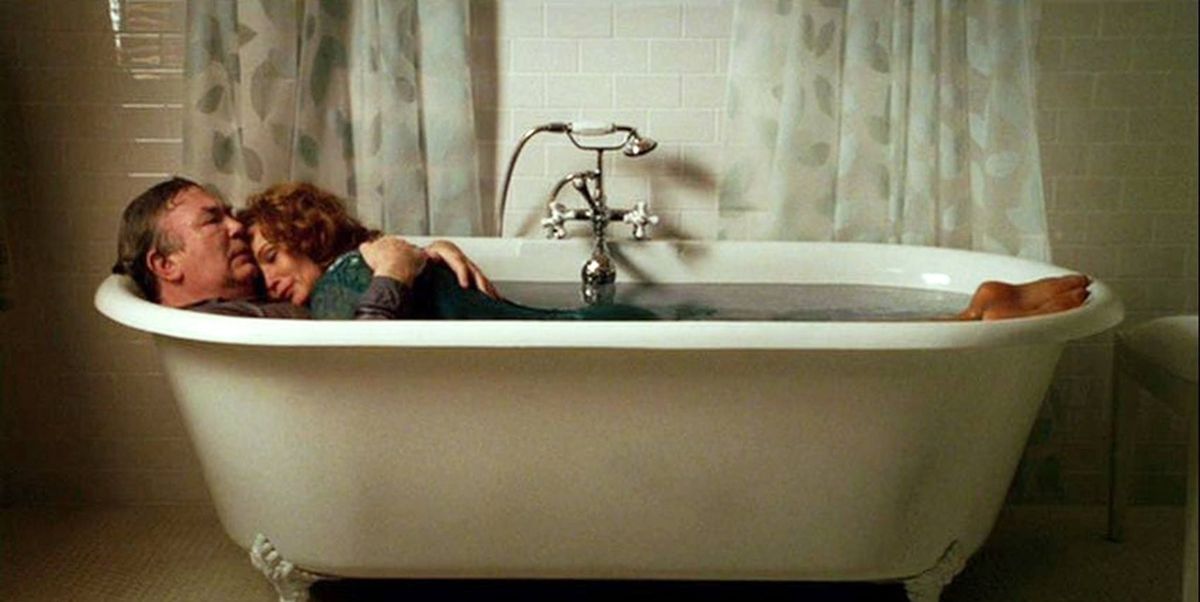 The Freestanding Bathtub From Tim Burton S Film Big Fish