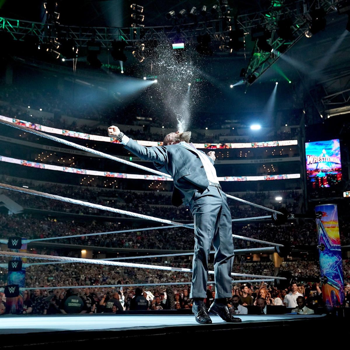 Triple H resumes his position at photo