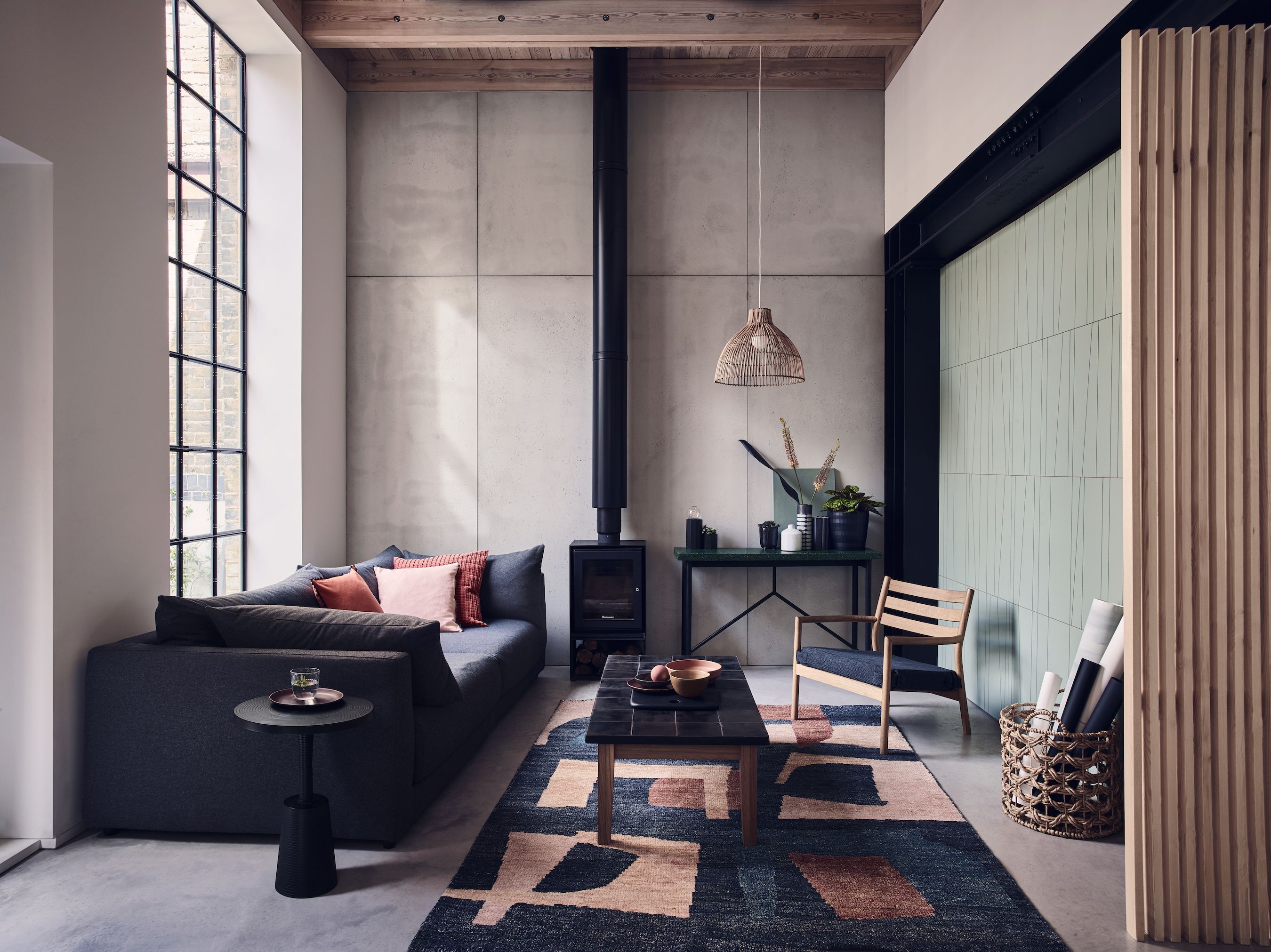 Featured image of post Charcoal Grey Sofa Living Room Ideas / The plump charcoal sofa is softened with cushions in colours picked out from the abstract floral english.