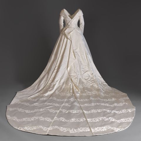 Dress, Clothing, Gown, Wedding dress, Bridal accessory, Bridal clothing, Bridal party dress, Figurine, 