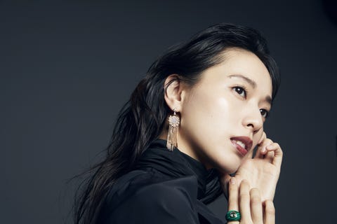 ピアジェは 美しき人とともに 戸田恵梨香 そのまばゆく研ぎ澄まされた感性 ハーパーズ バザー Harper S Bazaar 公式 ピアジェは 美しき人とともに 戸田恵梨香 そのまばゆく研ぎ澄まされた感性 ハーパーズ バザー Harper S Bazaar 公式