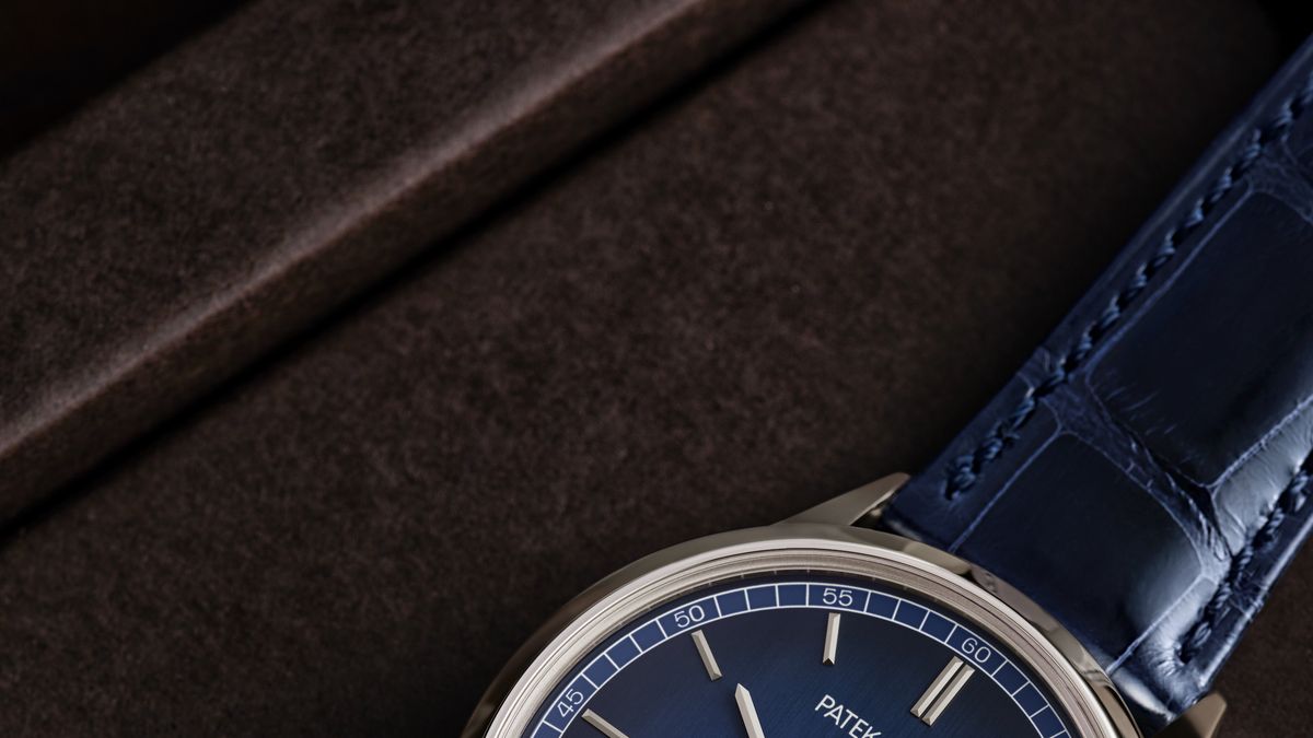 Review: Patek Philippe Ref. 6119 - a new reference for the entry