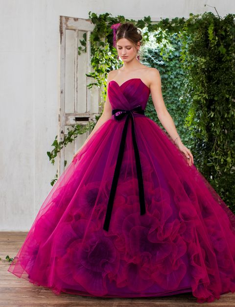 素敵なドレスが知りたい Vol 6 桂由美ブライダルハウス ドラマチックなカラードレス 編