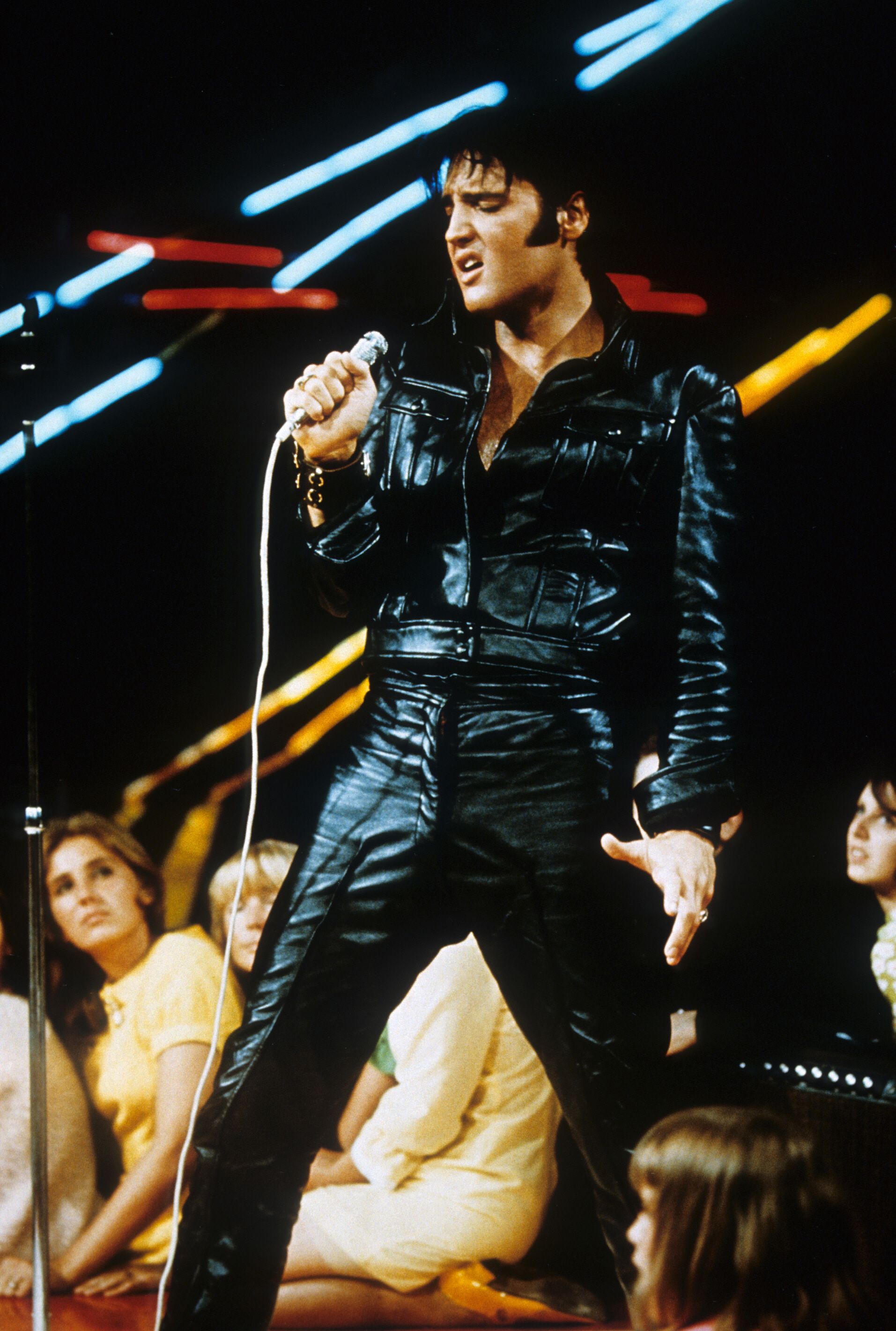 dress like elvis