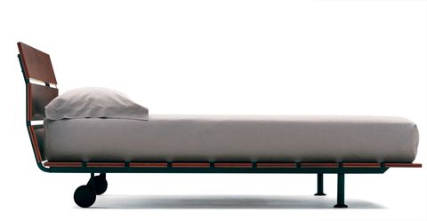 The Tadao Bed By Vico Magistretti For Flou