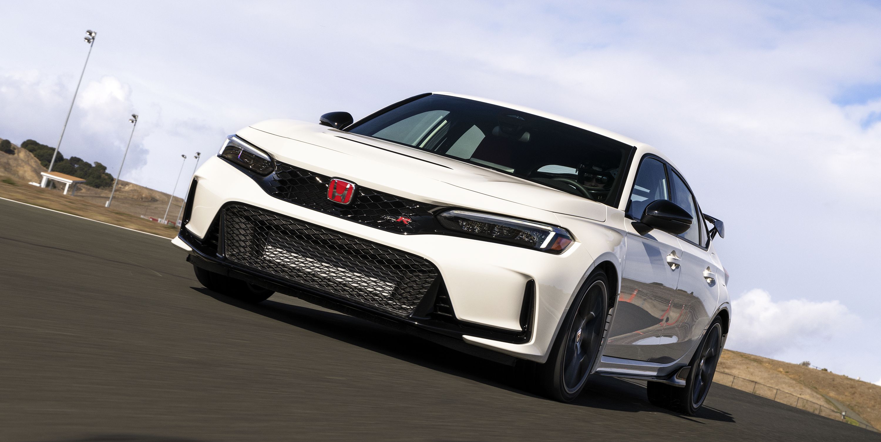 A Lot of Boring Updates Made the 2023 Honda Civic Type R Outstanding