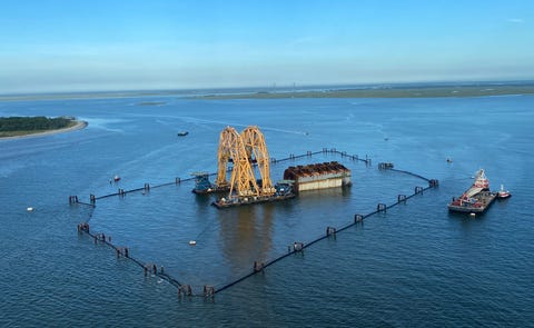 Golden Ray Cargo Ship salvage operation golden ray cargo ship salvage operation
