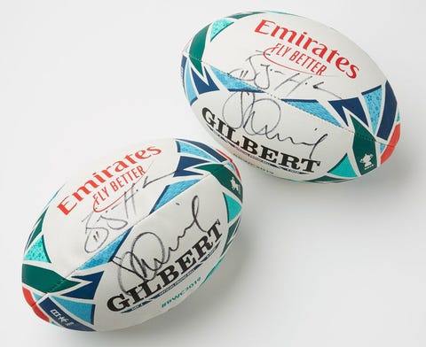 読者プレゼント Rwc19公式ラグビーボールをレジェンドプレーヤーの直筆サイン入りで 読者プレゼント Rwc19公式ラグビーボールをレジェンドプレーヤーの直筆サイン入りで
