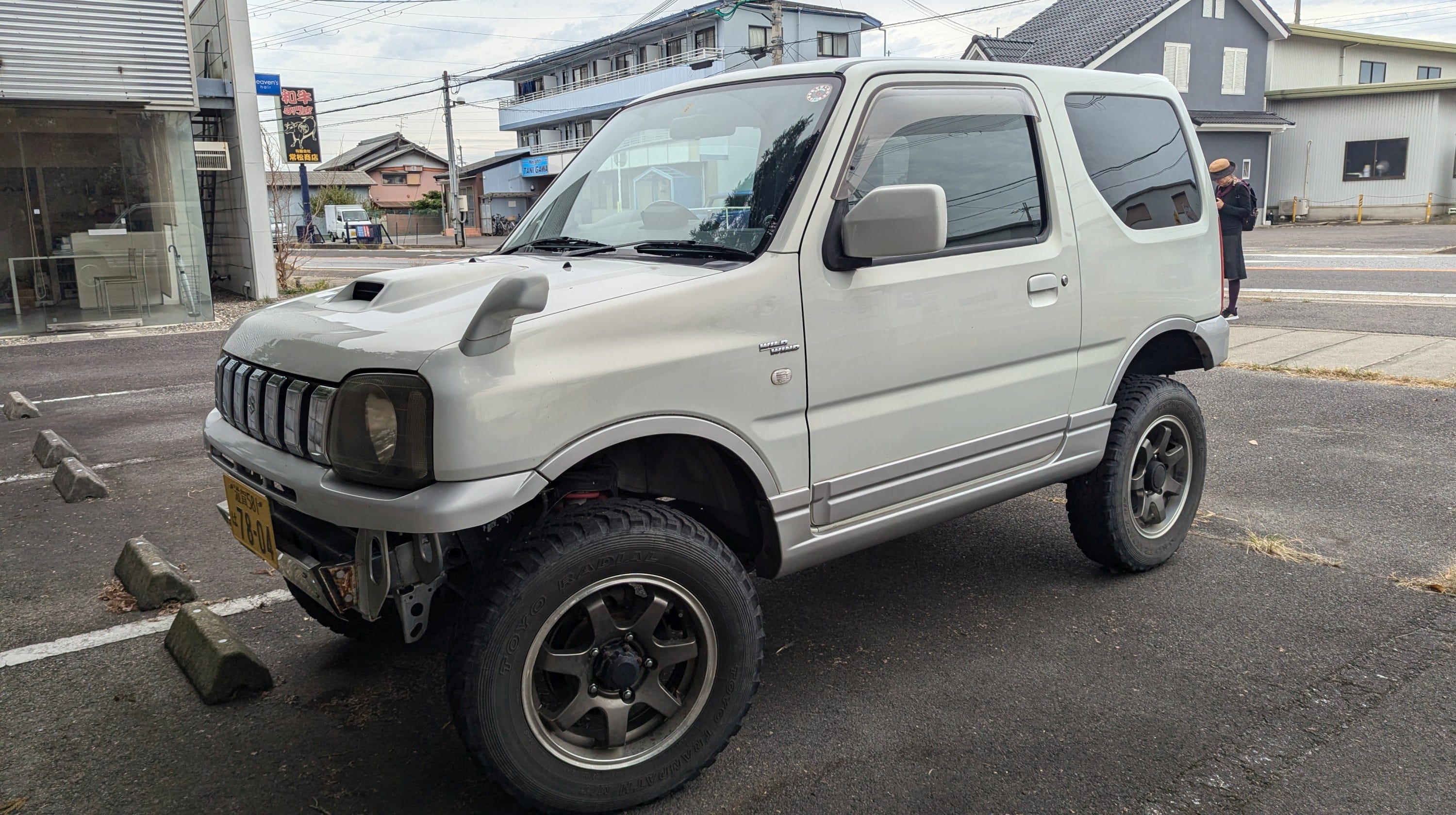 Three Nicely Equipped Trucks Down on the Shiga Prefecture Street