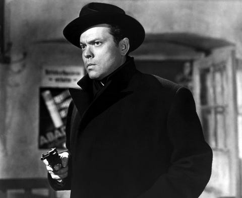 1900年代に誕生した 最高のスパイ映画9選 Part1 1900年代に誕生した 最高のスパイ映画9選 Part1