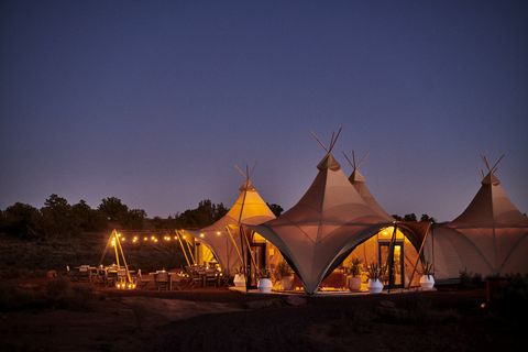 Tent, Sky, Night, Lighting, Evening, Landscape, Architecture, Cloud, Dusk, House, 