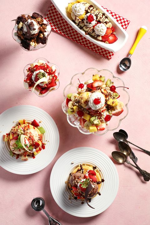 美式餐廳双聖推出全新「双聖代」冰品！草莓＋濃郁起司甜點控必吃，經典魯本三明治同步登場